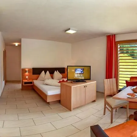 Lischana Appartement *
