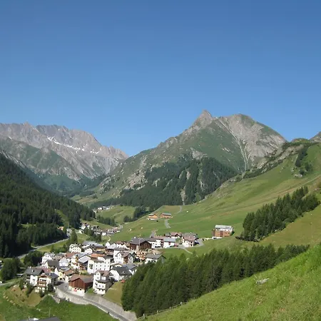 Lischana Appartement *